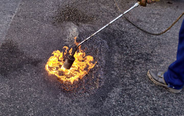 Llanfairfechan flat roofing repairs